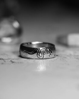 urban sterling venin sterling silver band ring